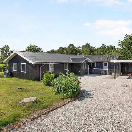 Neele - 800m From The Sea By Interhome 別荘