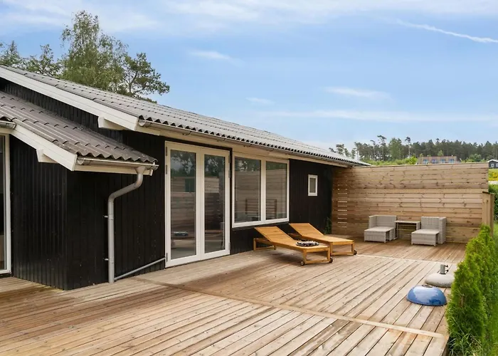 Neele - 800m From The Sea By Interhome